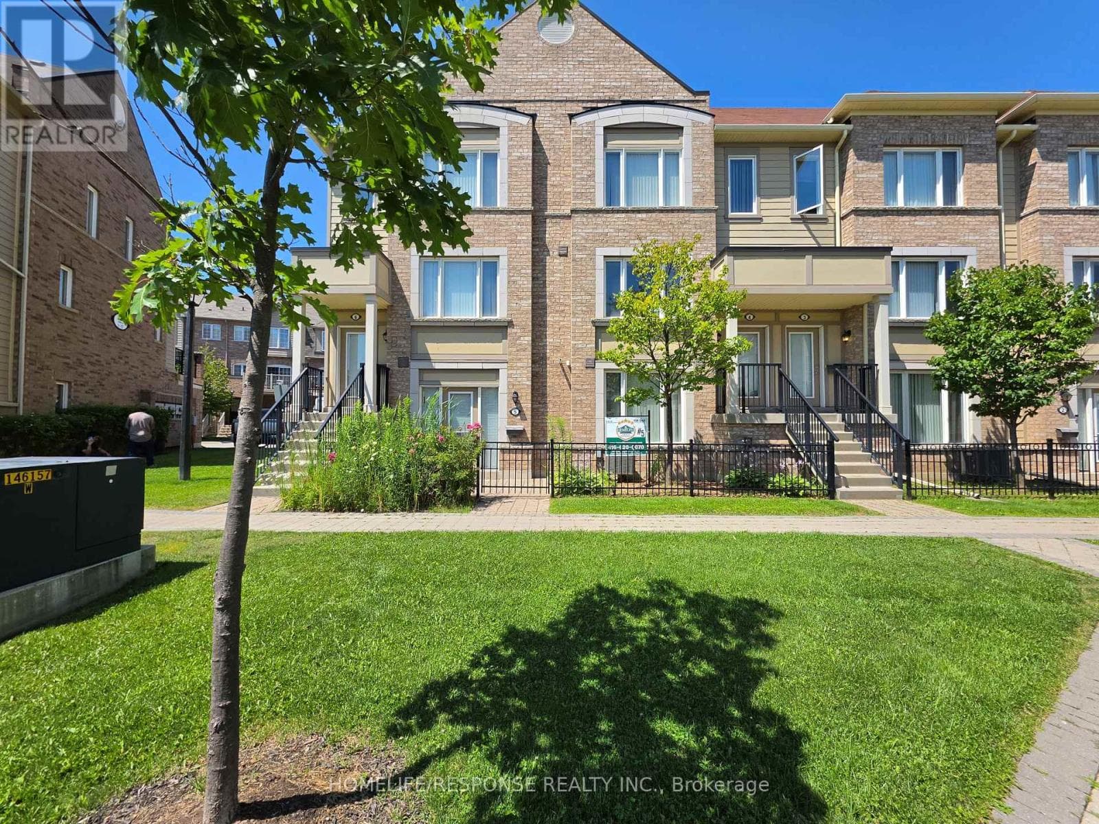 5- 3175 BOXFORD Crescent