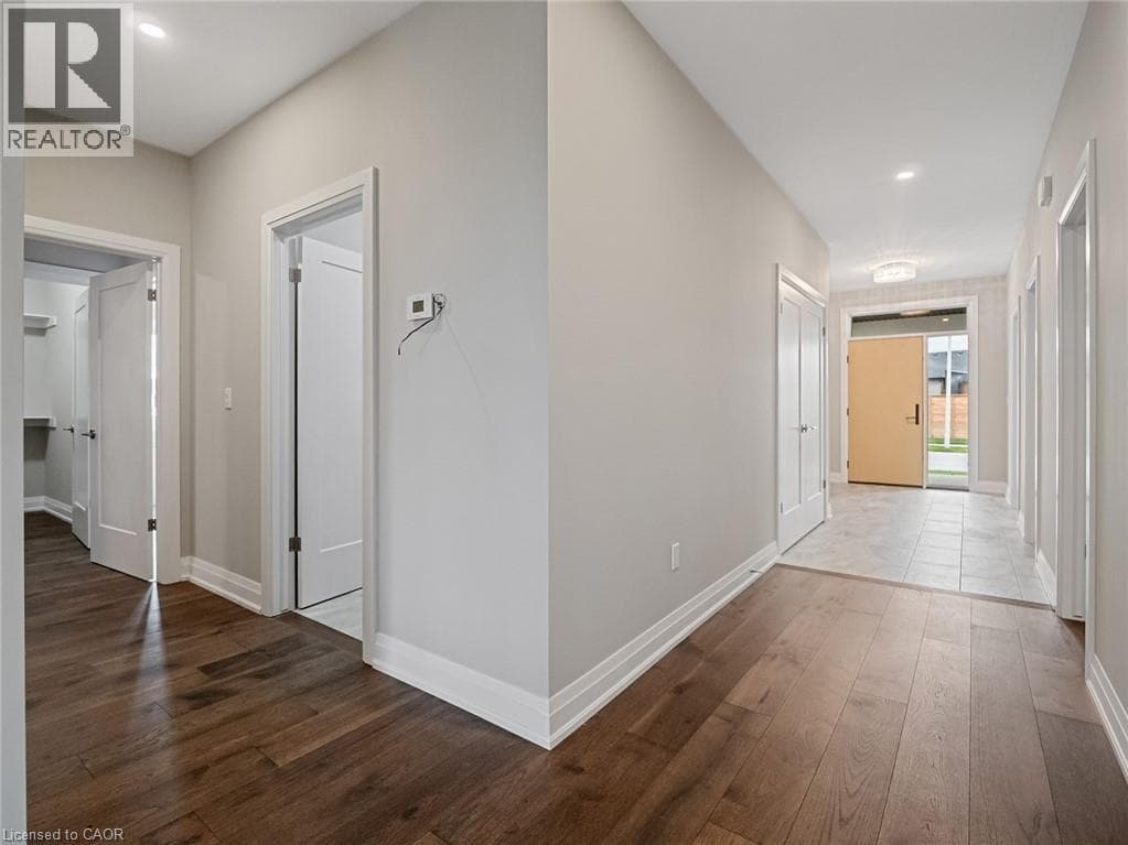 Single Family at 149 WILLOWBROOK Drive, Welland, Ontario - Photo 10 - RE/MAX Garden City Realty