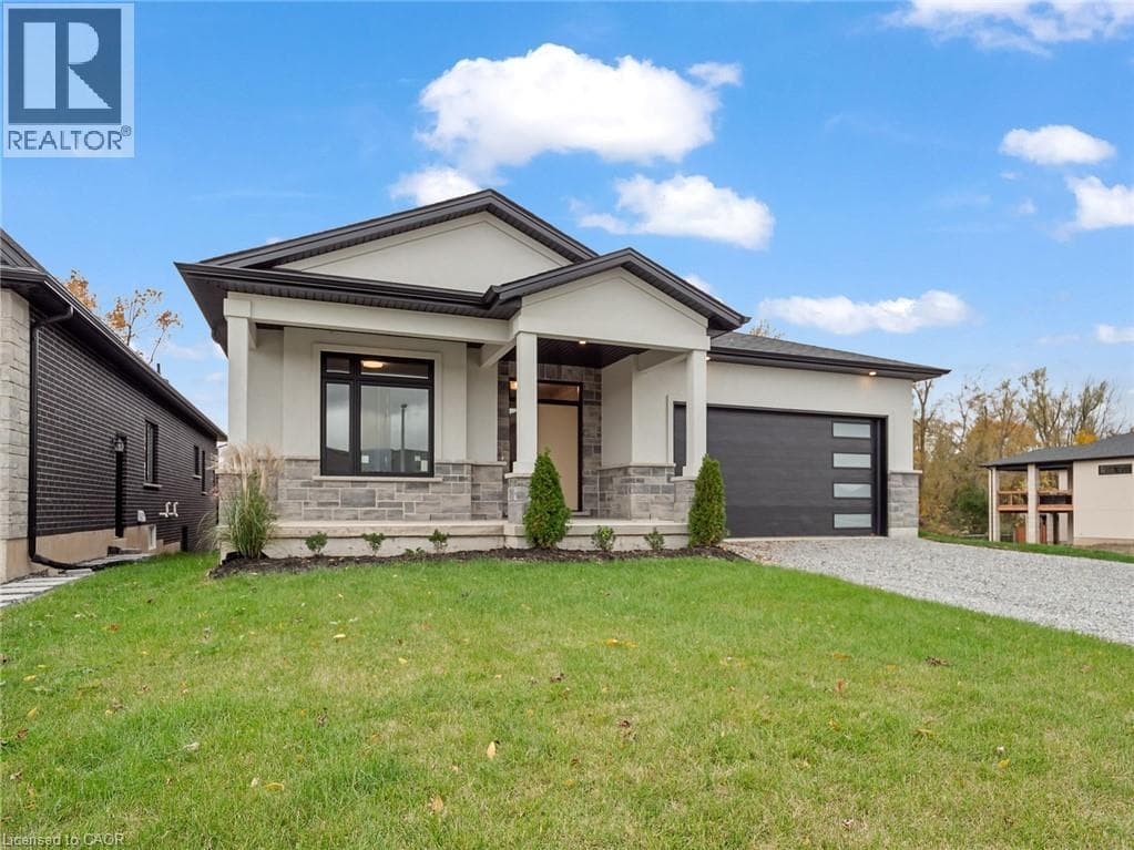 Single Family at 149 WILLOWBROOK Drive, Welland, Ontario - Photo 4 - RE/MAX Garden City Realty