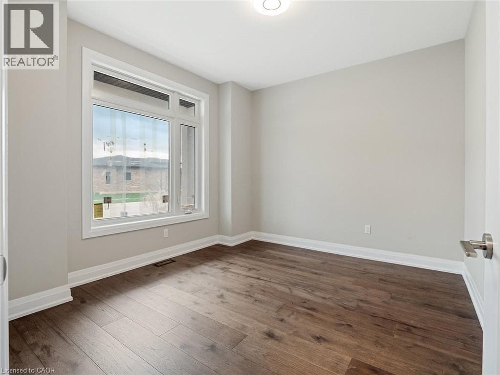 Single Family at 149 WILLOWBROOK Drive, Welland, Ontario - Photo 7 - RE/MAX Garden City Realty