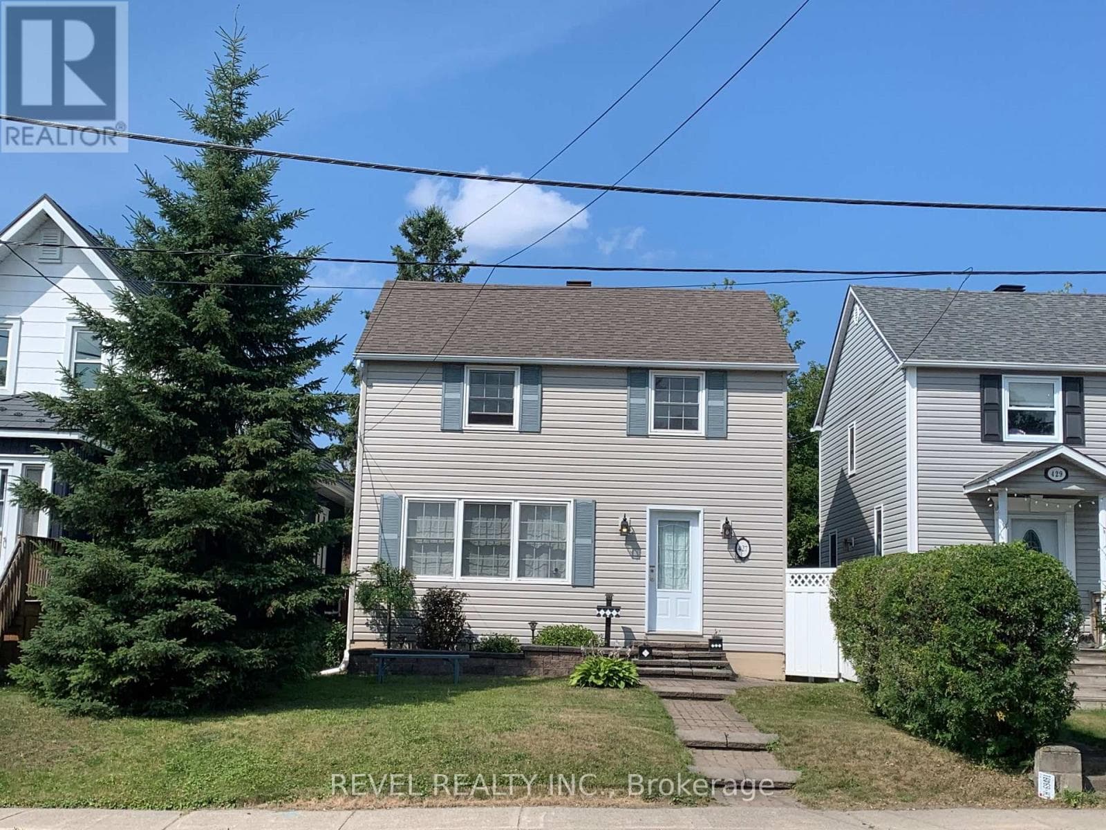 427 Harmony Street