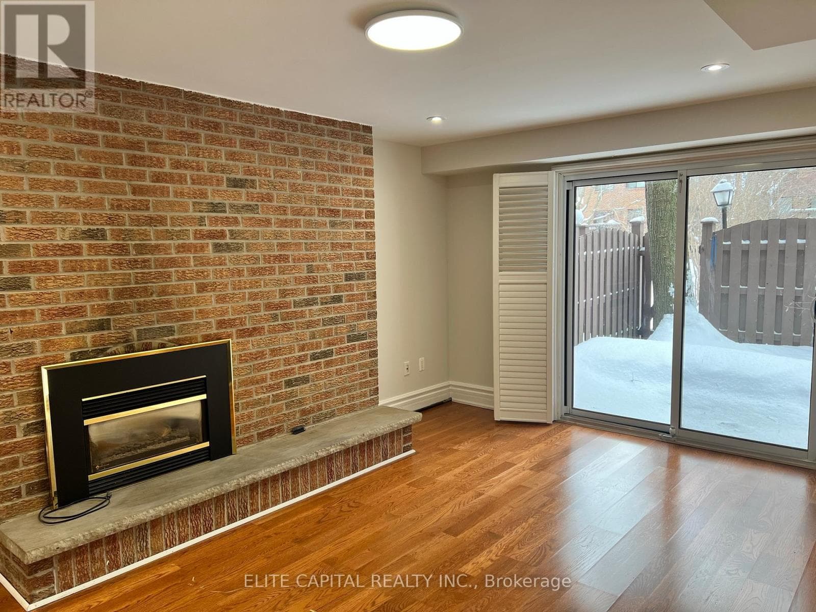 Single Family at 124 Wagon Trail Way, Toronto (Pleasant View), Ontario - Photo 4 - RE/MAX Garden City Realty