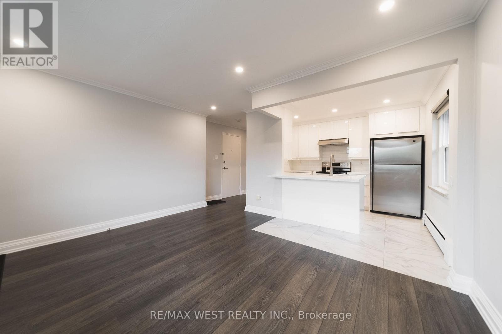 Multi-family at 7- 237 Melrose Street, Toronto (Mimico), Ontario - Photo 6 - RE/MAX Garden City Realty