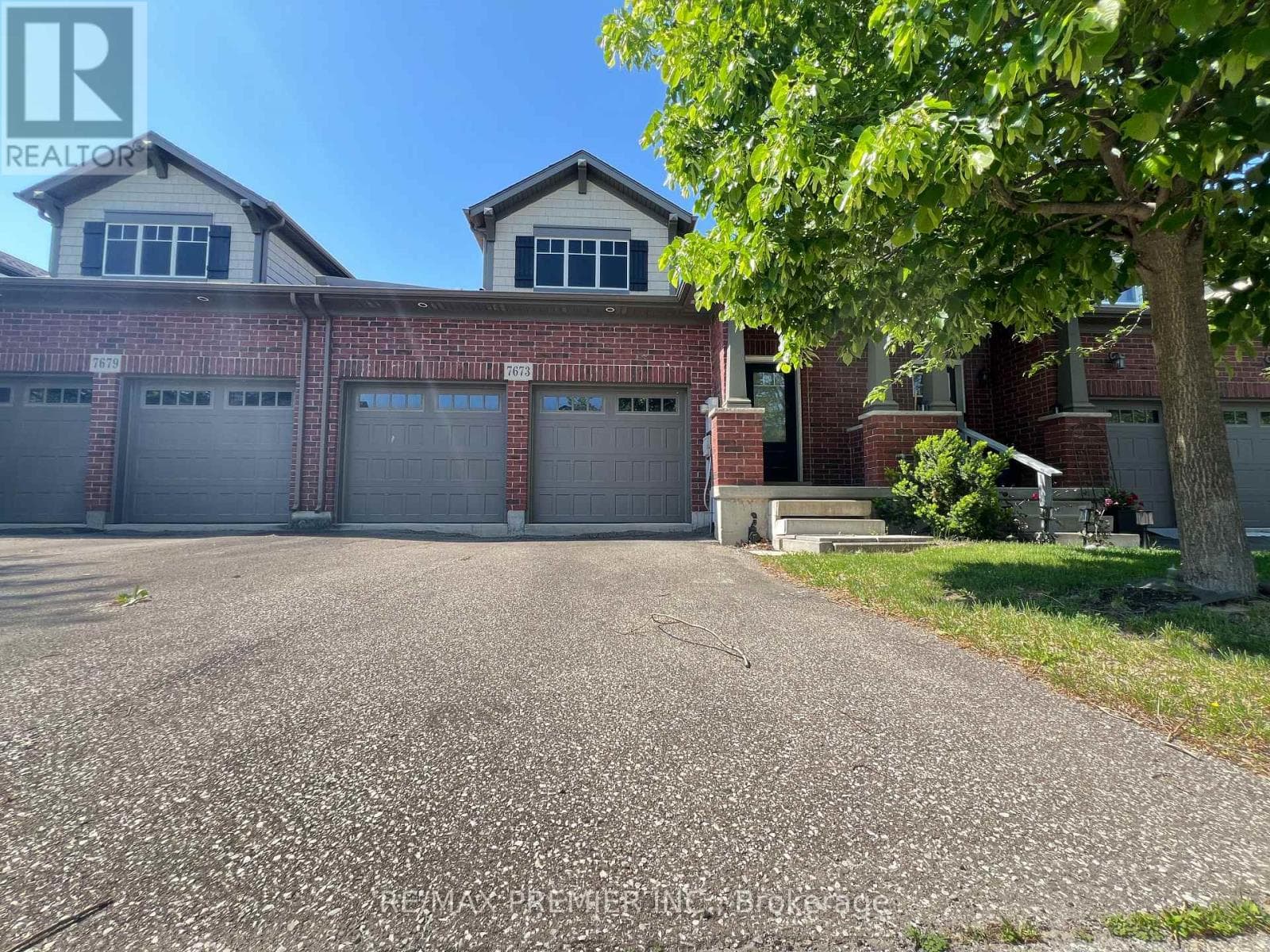 140- 7673 Green Vista Gate