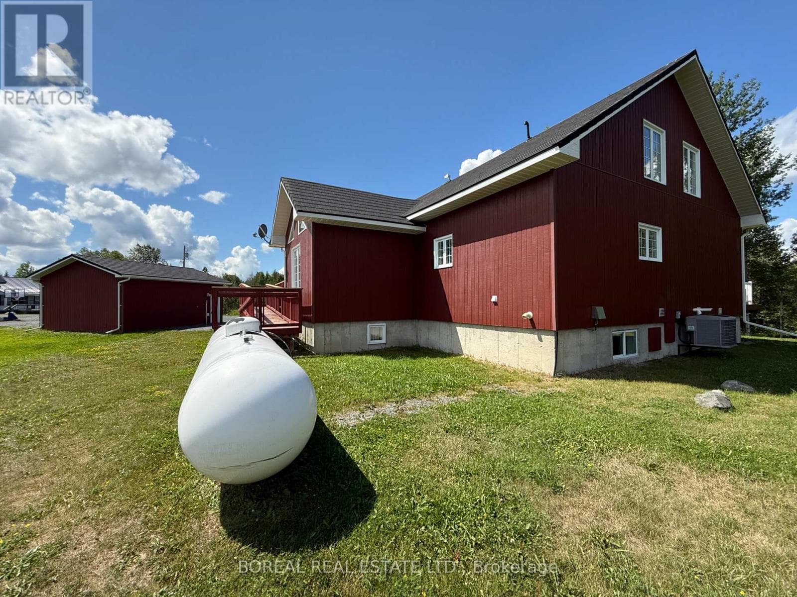 Single Family at LT 12 CON 5 CLUTE Township, Cochrane (Cochrane Unorganized), Ontario - Photo 3 - RE/MAX Garden City Realty