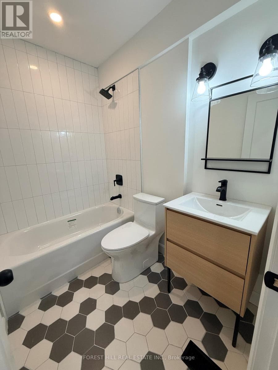 Single Family at 132 Hazelwood Avenue, Toronto (Blake-Jones), Ontario - Photo 10 - RE/MAX Garden City Realty