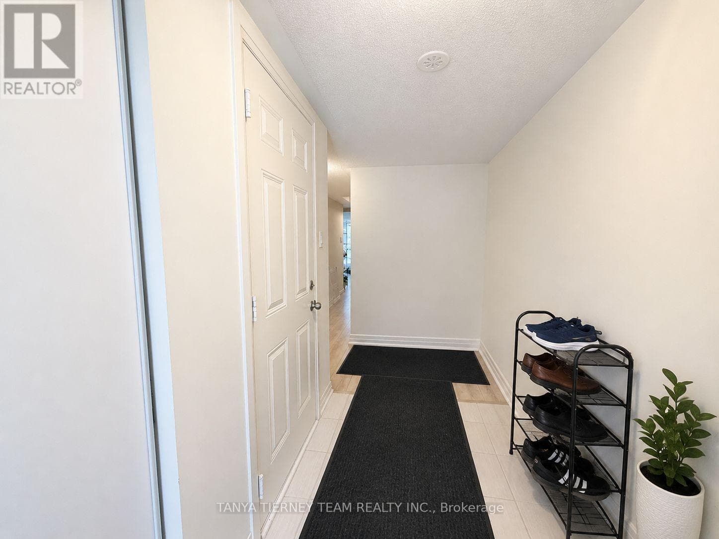 Single Family at 56 Emmas Way, Whitby (Taunton North), Ontario - Photo 4 - RE/MAX Garden City Realty