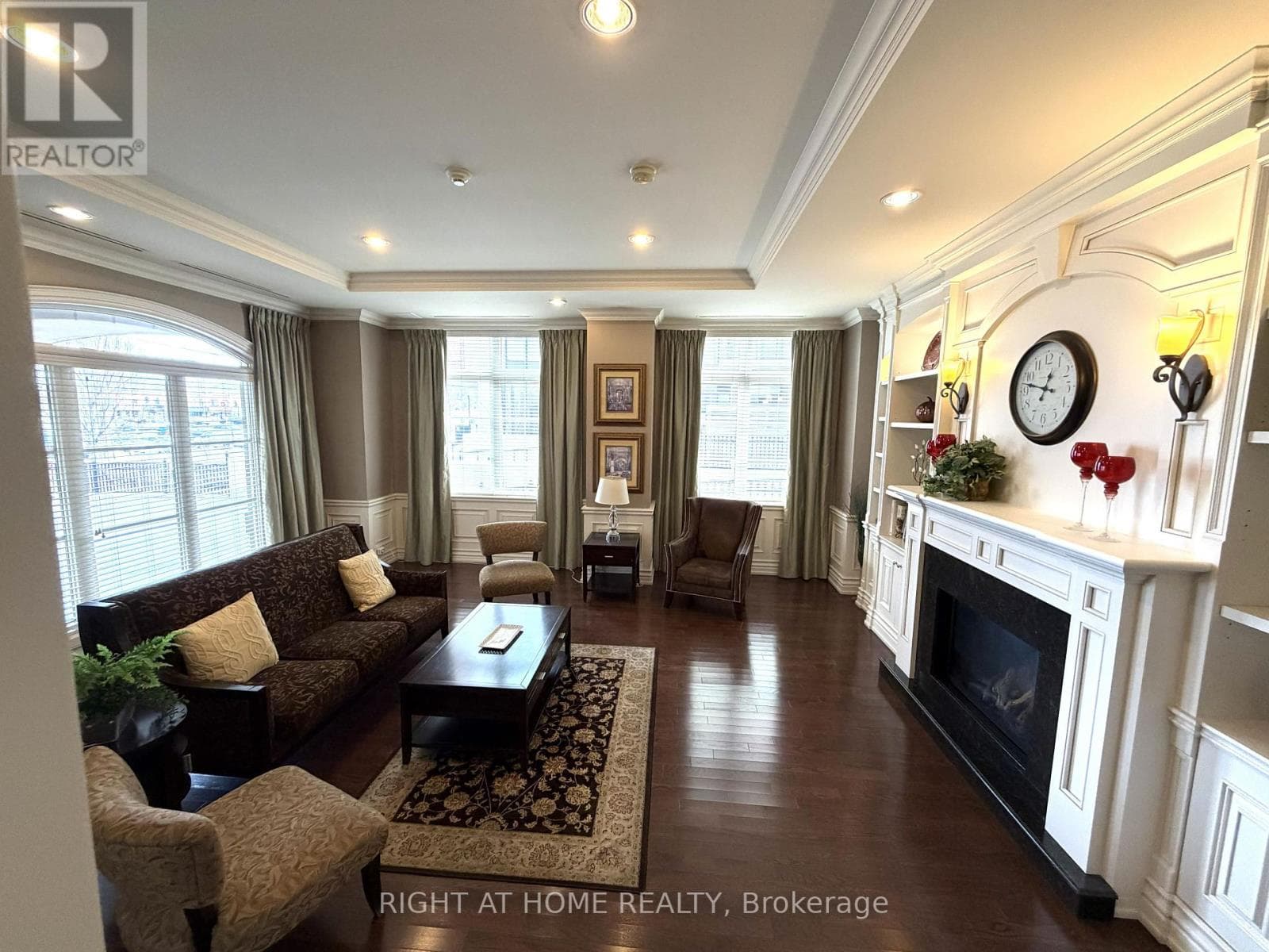 Single Family at 309- 60 Ann Street, Caledon (Bolton West), Ontario - Photo 8 - RE/MAX Garden City Realty