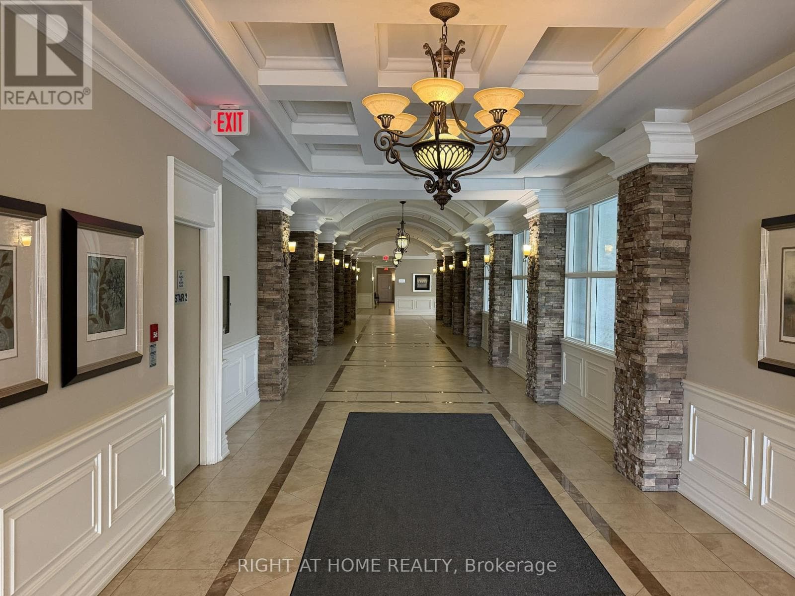 Single Family at 309- 60 Ann Street, Caledon (Bolton West), Ontario - Photo 3 - RE/MAX Garden City Realty
