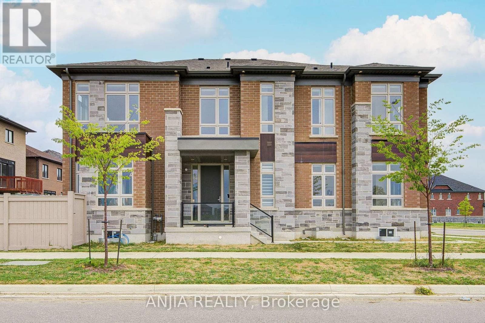 80 William Logan Drive
