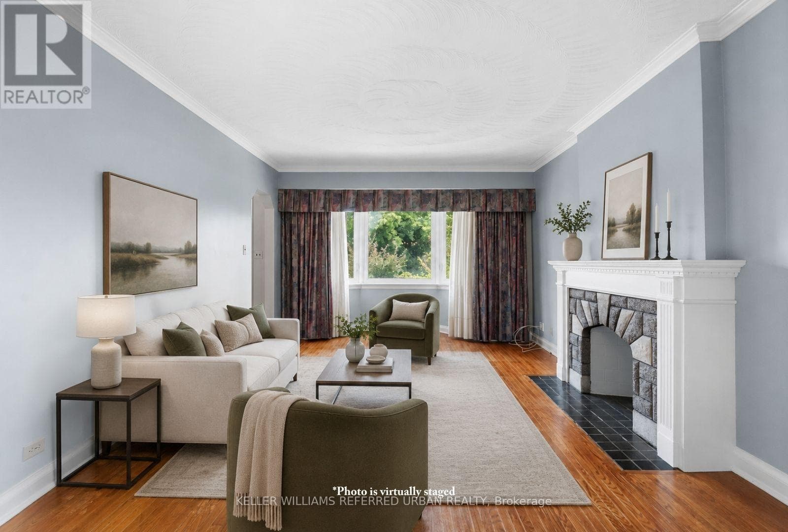 Single Family at 114 Gracefield Avenue, Toronto (Maple Leaf), Ontario - Photo 3 - RE/MAX Garden City Realty