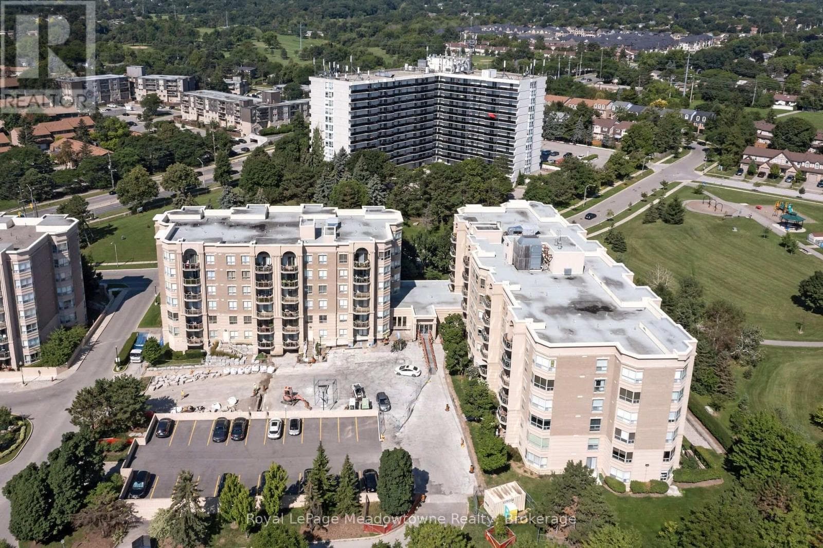 Single Family at 210- 2075 Amherst Heights Drive, Burlington (Brant Hills), Ontario - Photo 3 - RE/MAX Garden City Realty