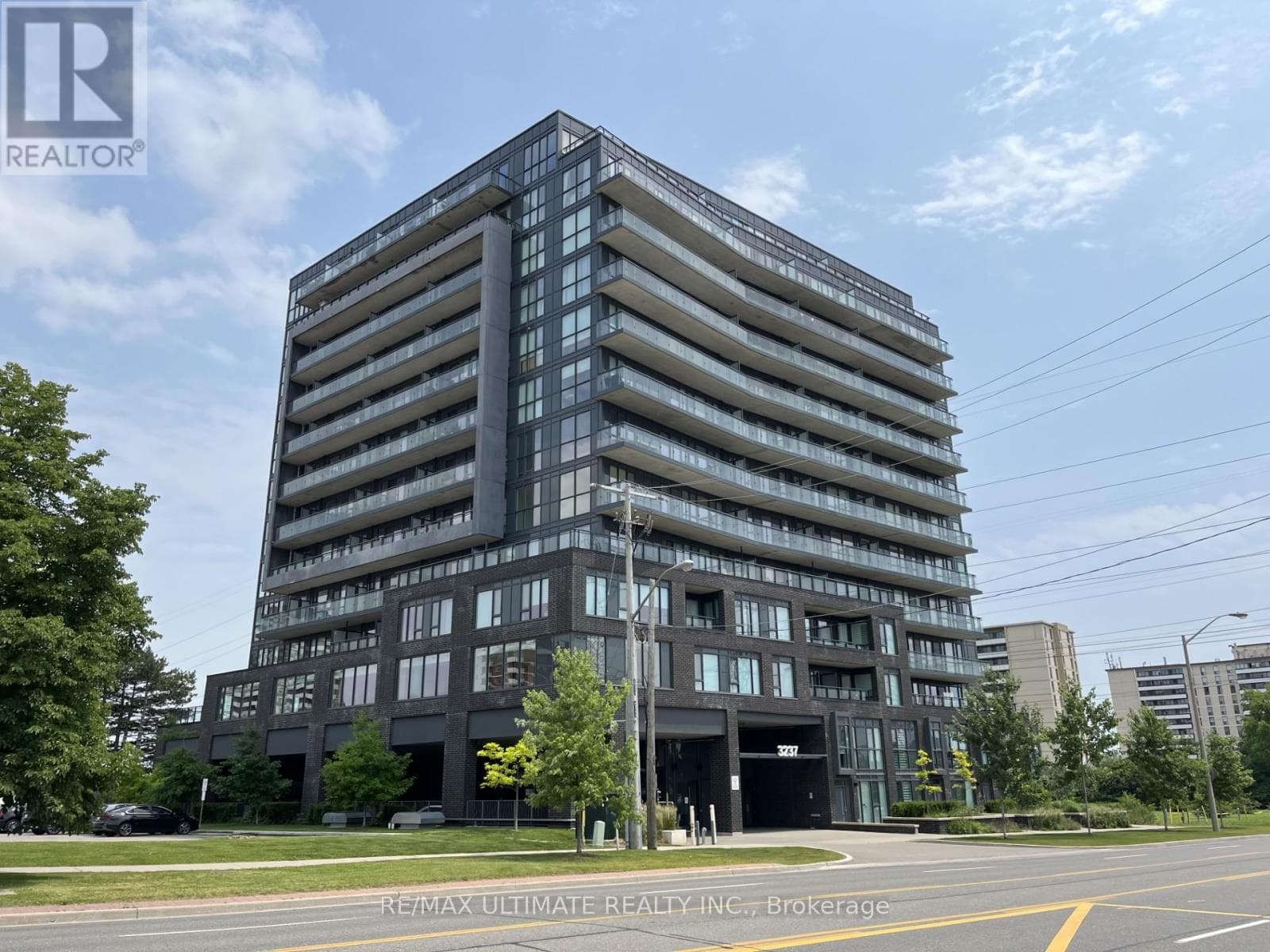 1211- 3237 Bayview Avenue