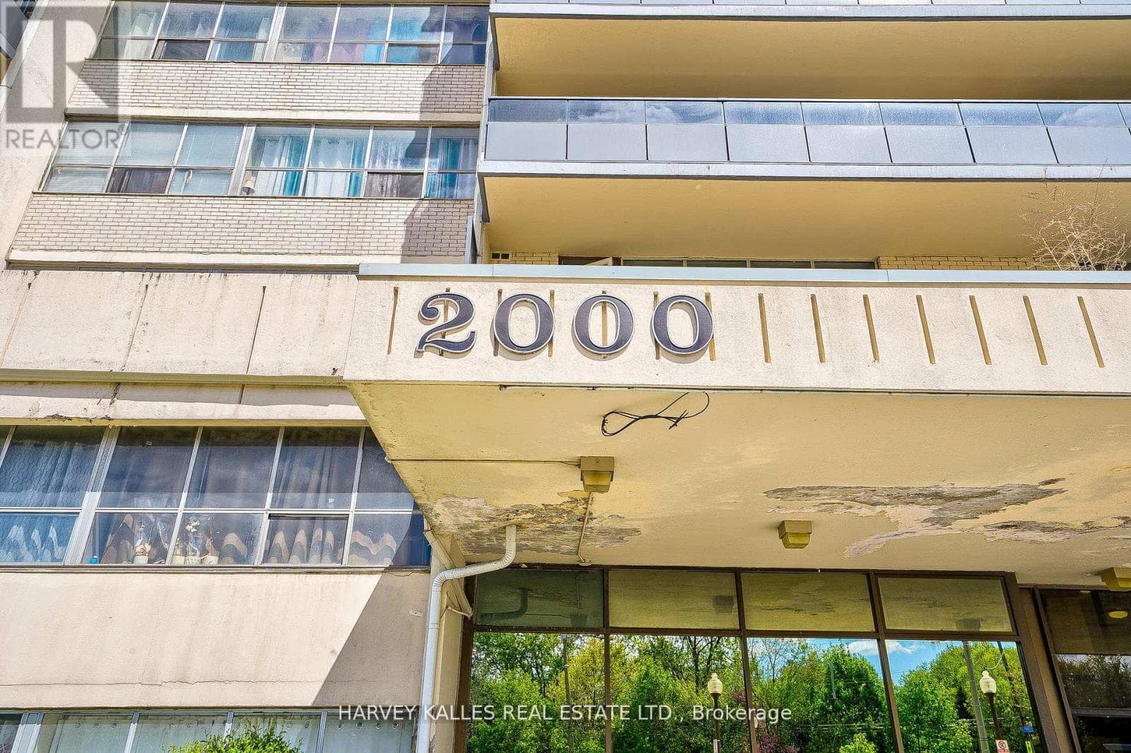 Multi-family at 501- 2000 Sheppard Avenue, Toronto (Glenfield-Jane Heights), Ontario - Photo 3 - RE/MAX Garden City Realty