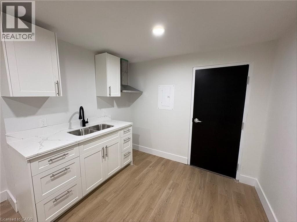Single Family at 6- 803 KING Street, Port Colborne, Ontario - Photo 3 - RE/MAX Garden City Realty