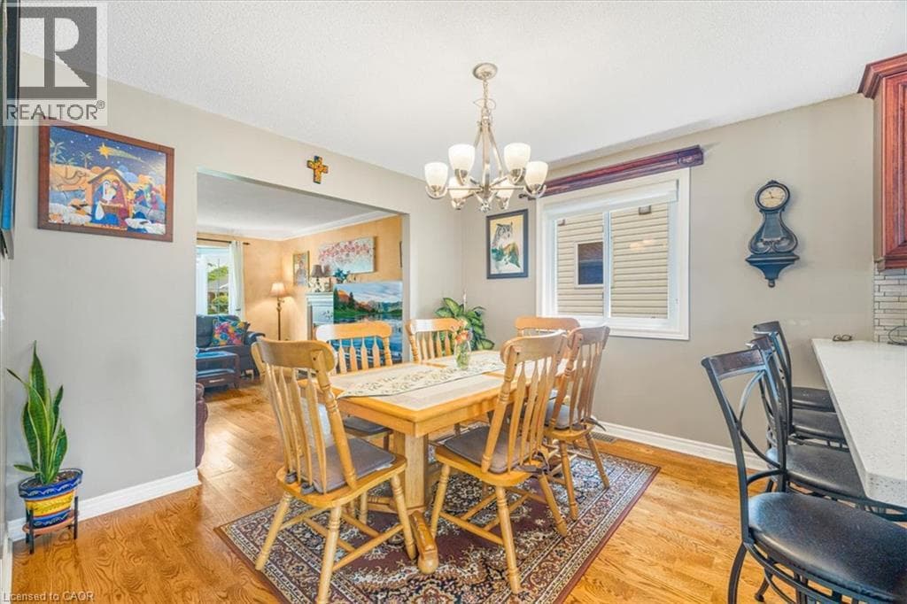 Single Family at 93 WELLANDVALE Drive, Welland, Ontario - Photo 9 - RE/MAX Garden City Realty