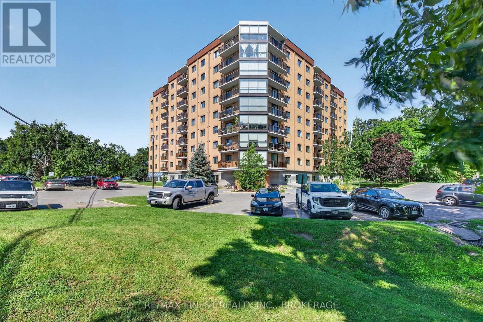 607- 120 Barrett Court