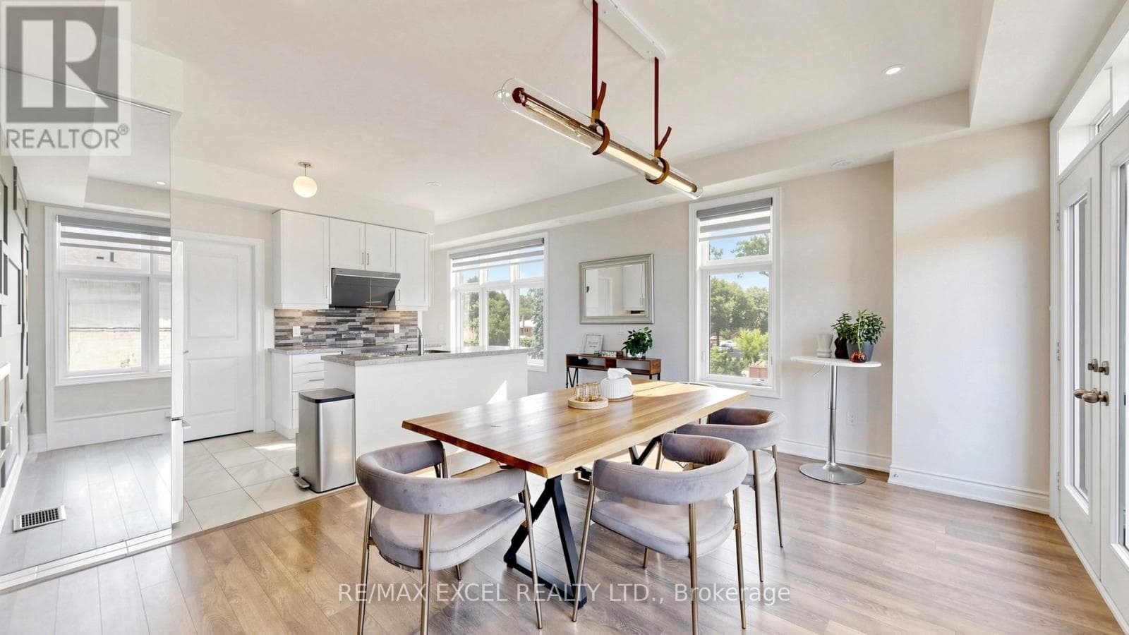 1- 2A Muir Avenue
