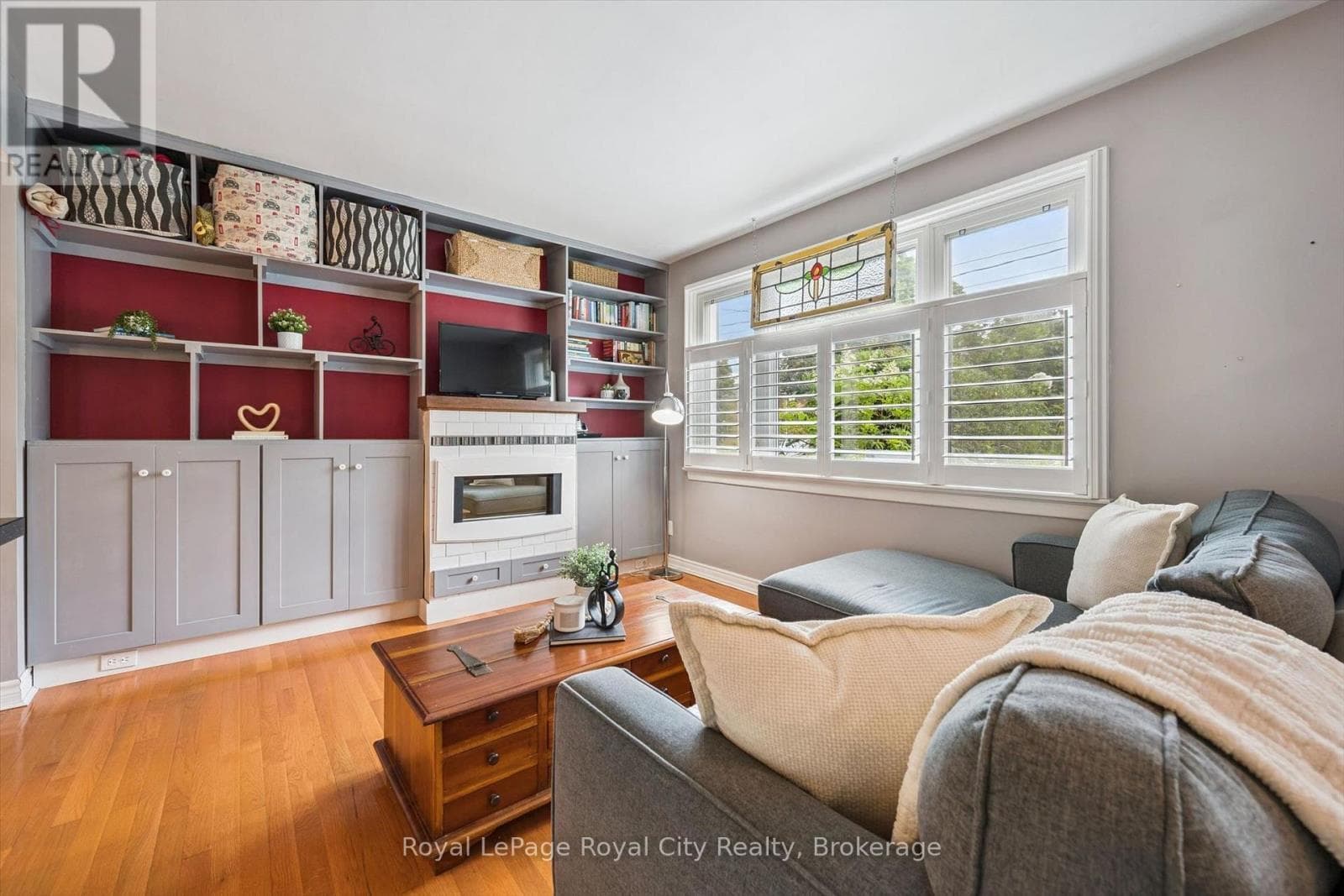 Single Family at 18 June Avenue, Guelph (Riverside Park), Ontario - Photo 7 - RE/MAX Garden City Realty