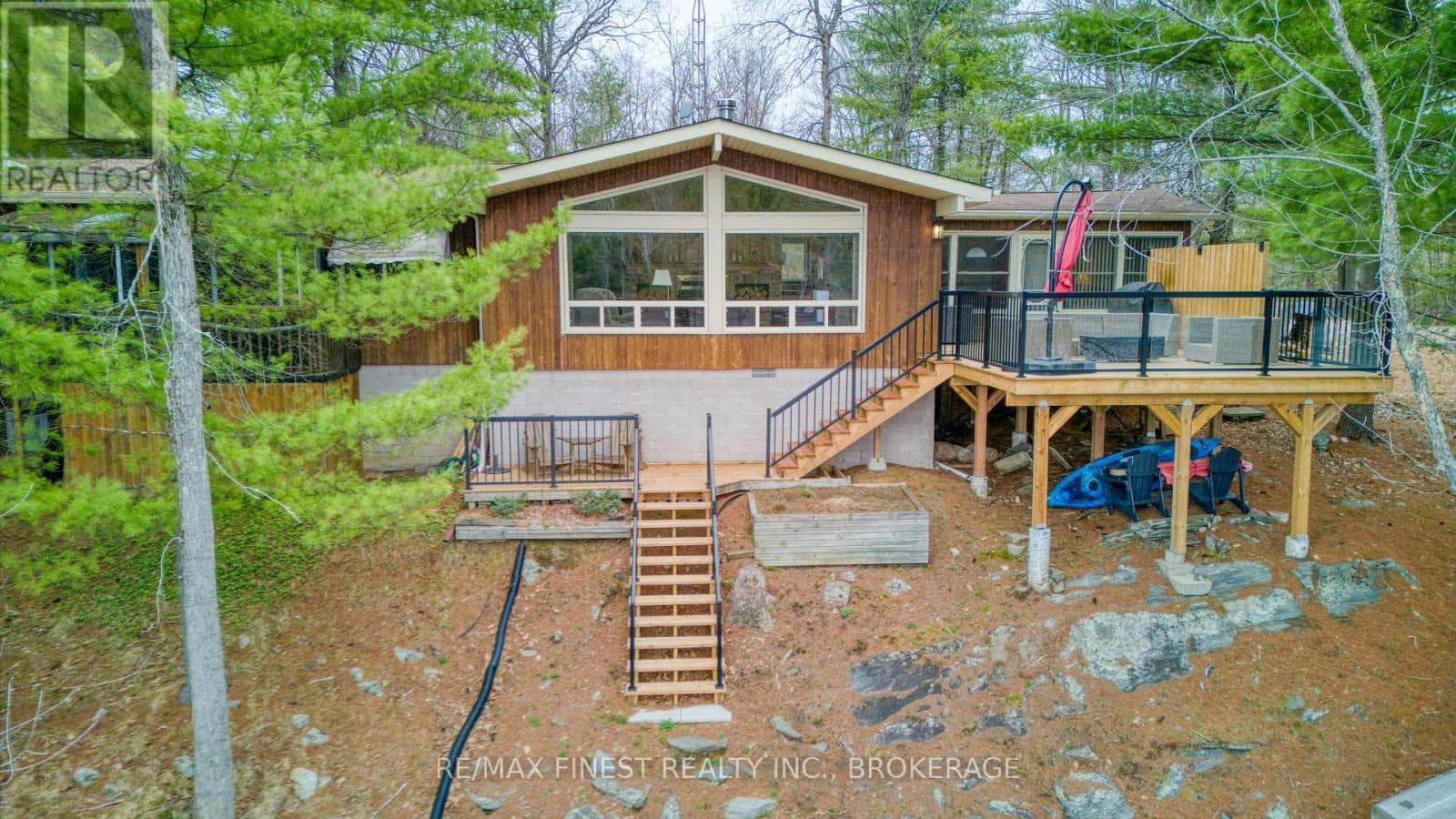 1046 Turner Way