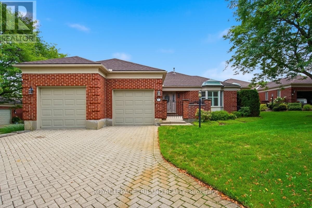 8- 60 Rosecliffe Crescent