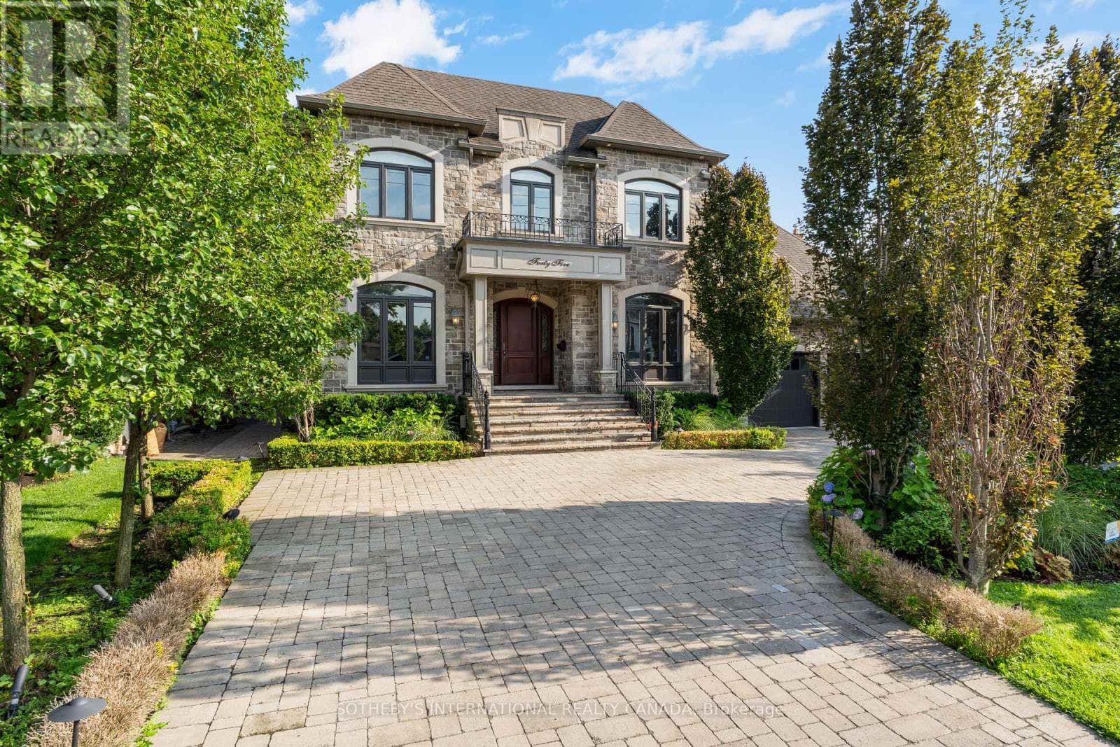 45 Crestwood Road