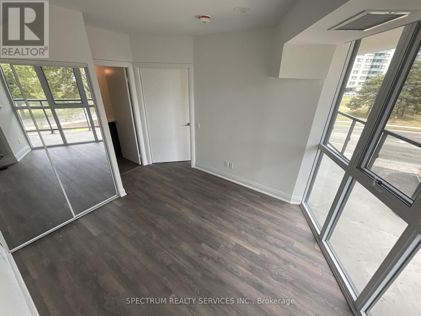 Single Family at 306- 1461 Lawrence Avenue, Toronto (Brookhaven-Amesbury), Ontario - Photo 10 - RE/MAX Garden City Realty