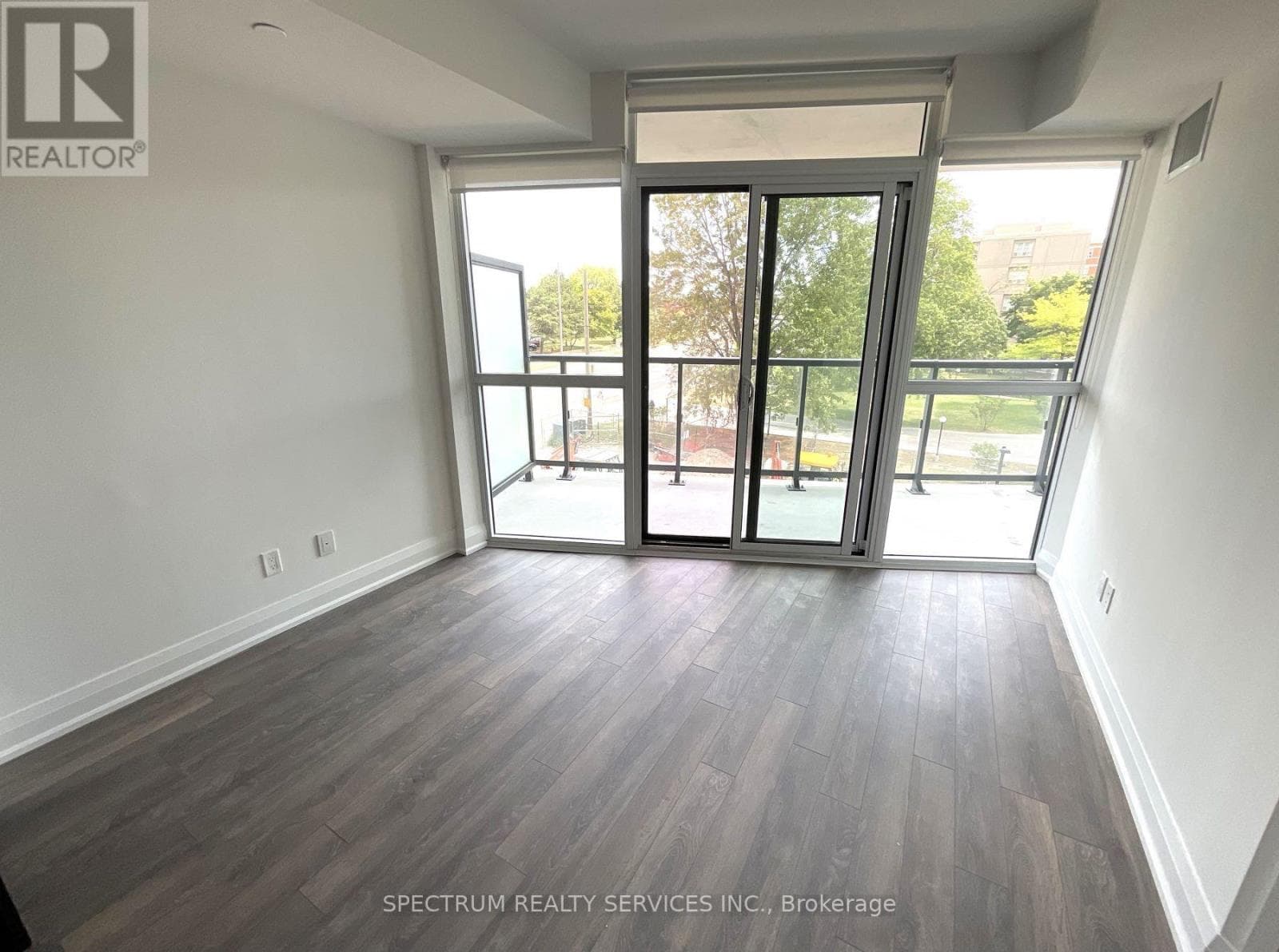 Single Family at 306- 1461 Lawrence Avenue, Toronto (Brookhaven-Amesbury), Ontario - Photo 6 - RE/MAX Garden City Realty