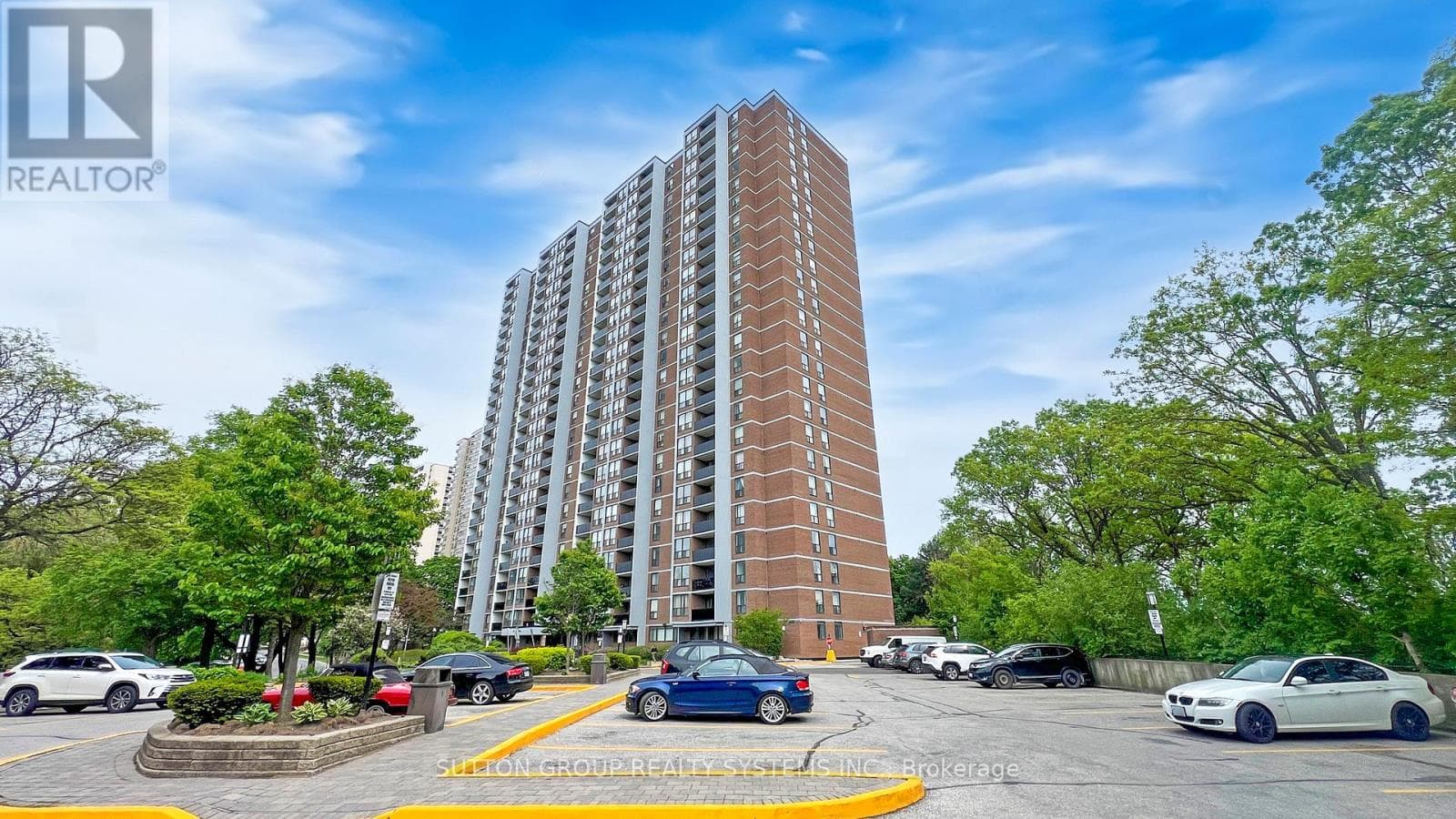 1811- 85 Emmett Avenue