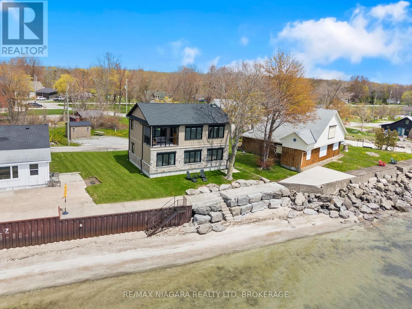 11605 Beach Road