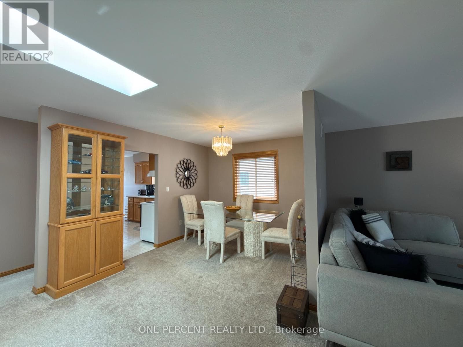 Single Family at 7476 Monastery Drive, Niagara Falls (Mt. Carmel), Ontario - Photo 7 - RE/MAX Garden City Realty
