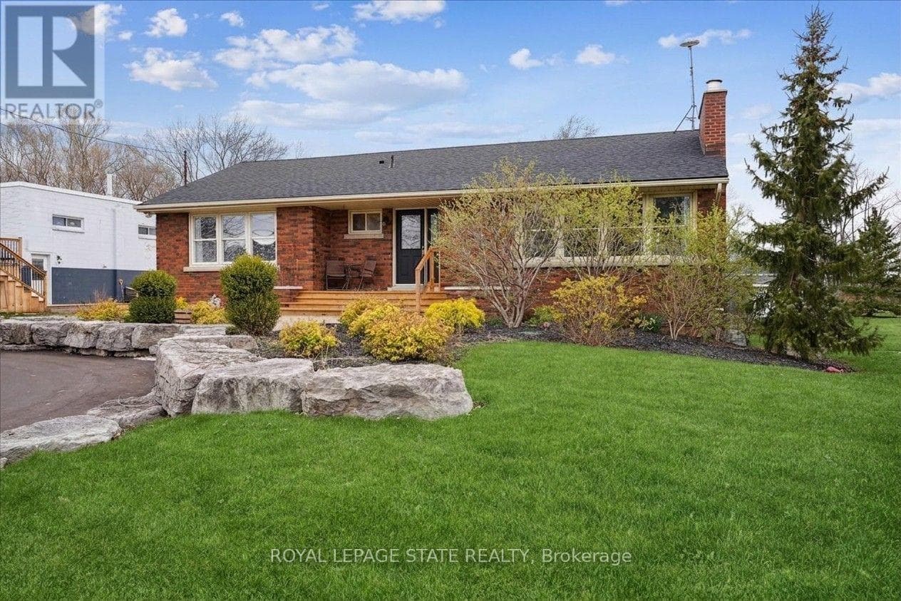 Single Family at 5117 Canborough Road, West Lincoln (Bismark/Wellandport), Ontario - Photo 5 - RE/MAX Garden City Realty