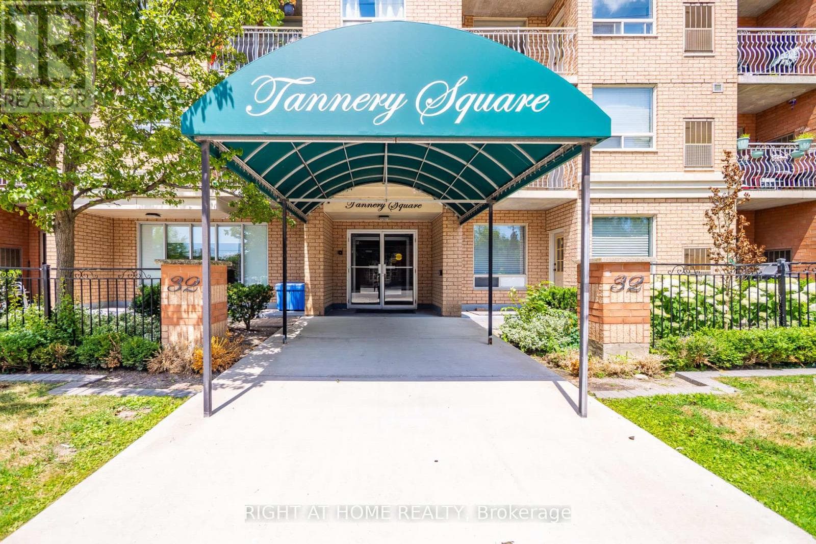 607- 32 Tannery Street