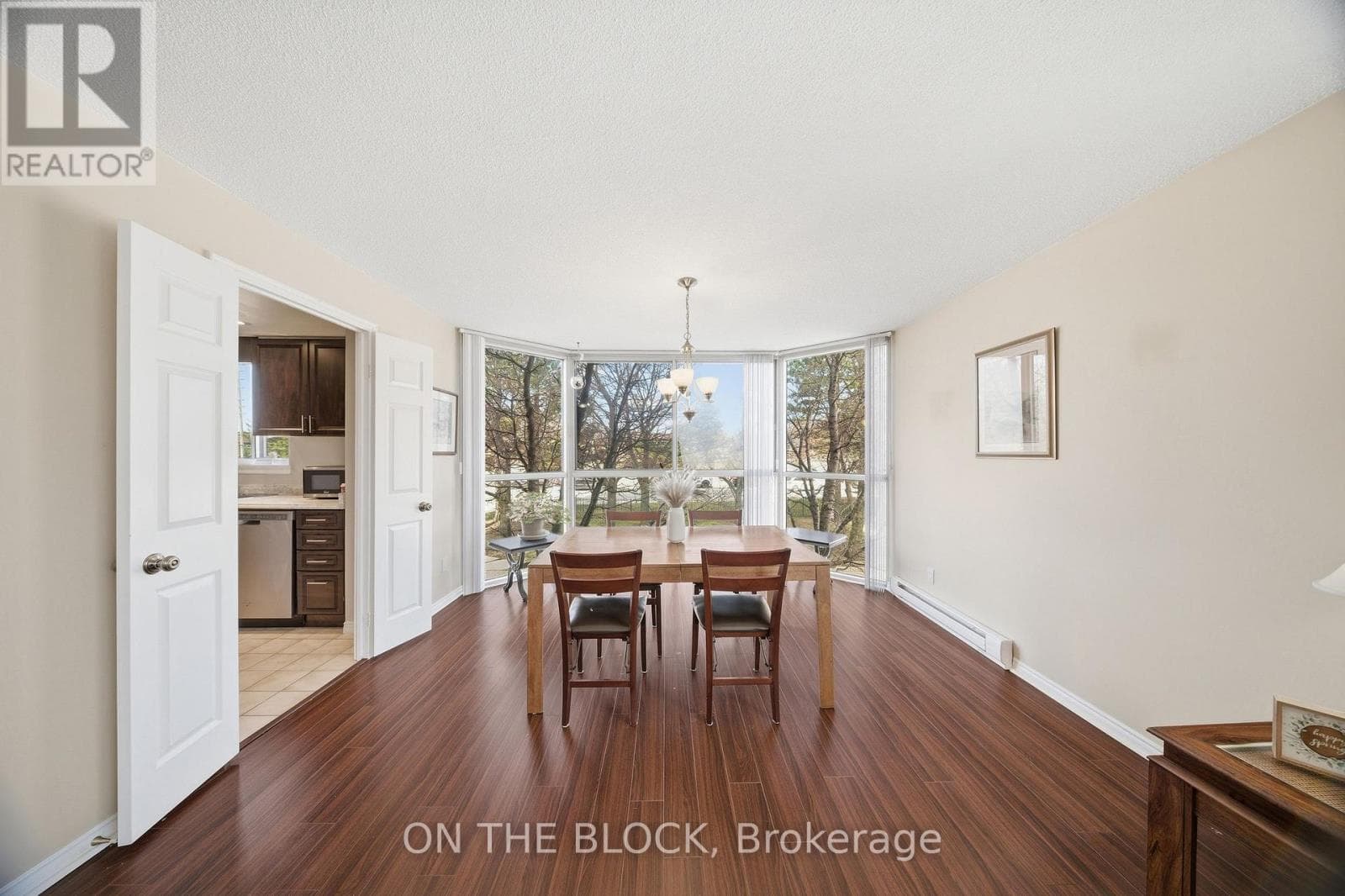 Single Family at 203- 880 Dundas Street, Mississauga (Erindale), Ontario - Photo 10 - RE/MAX Garden City Realty