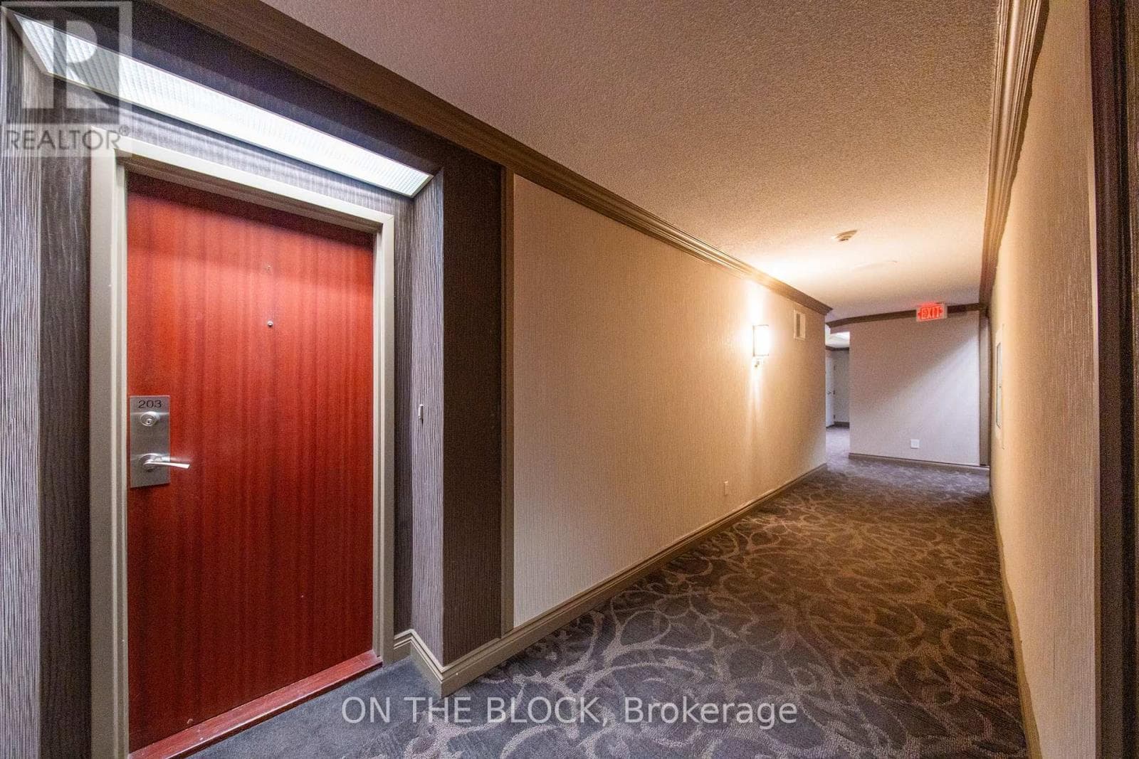 Single Family at 203- 880 Dundas Street, Mississauga (Erindale), Ontario - Photo 6 - RE/MAX Garden City Realty