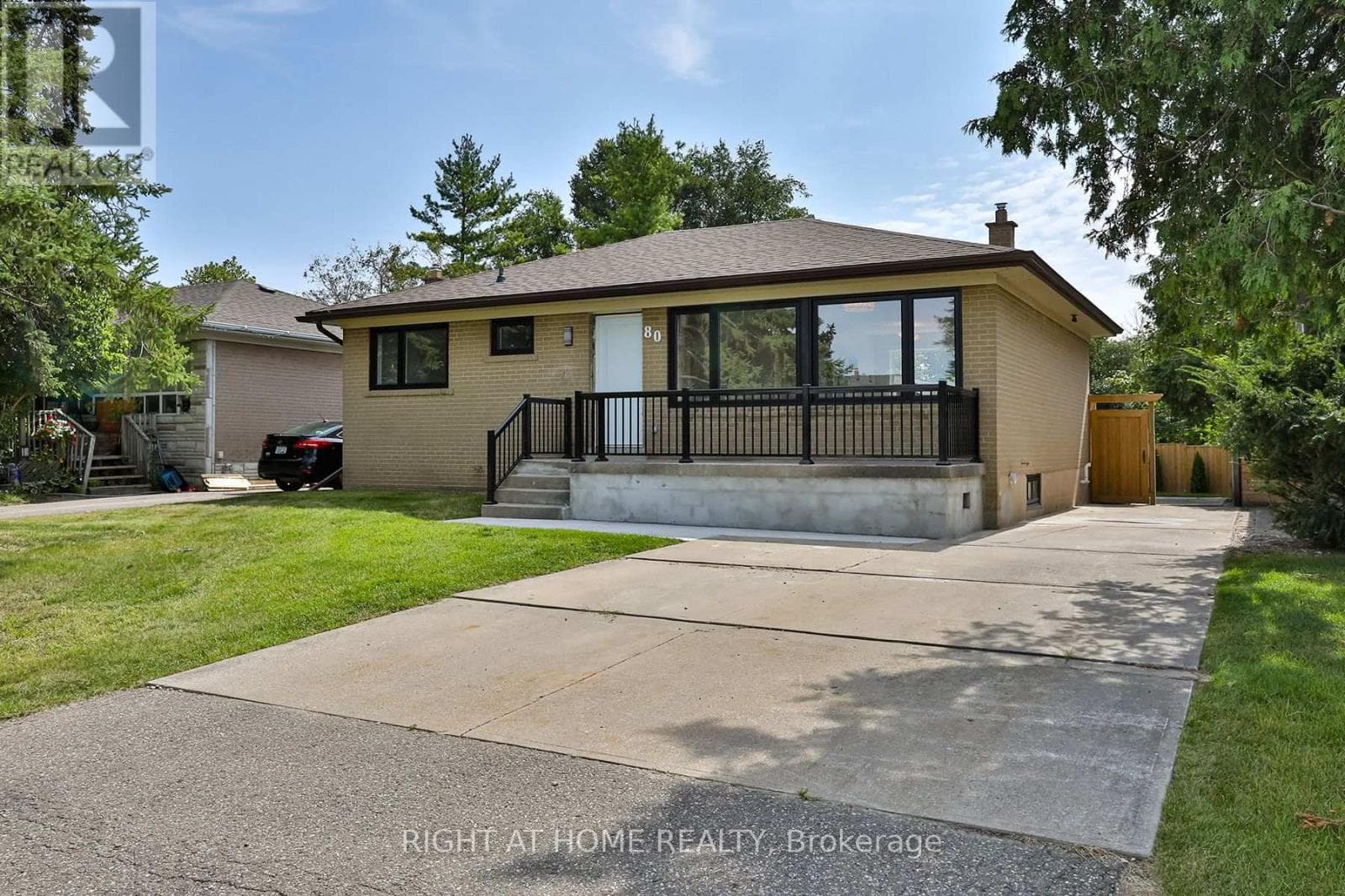 80 Stephen Drive