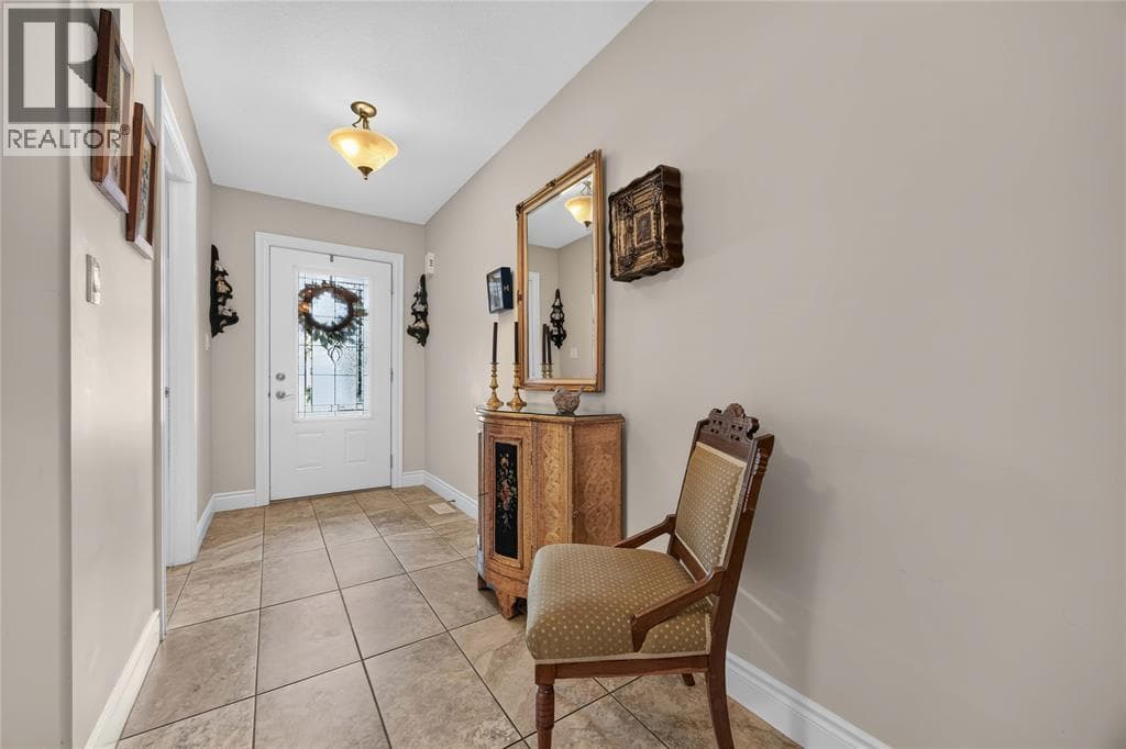 Single Family at 821 Carriage Way, Sarnia, Ontario - Photo 3 - RE/MAX Garden City Realty