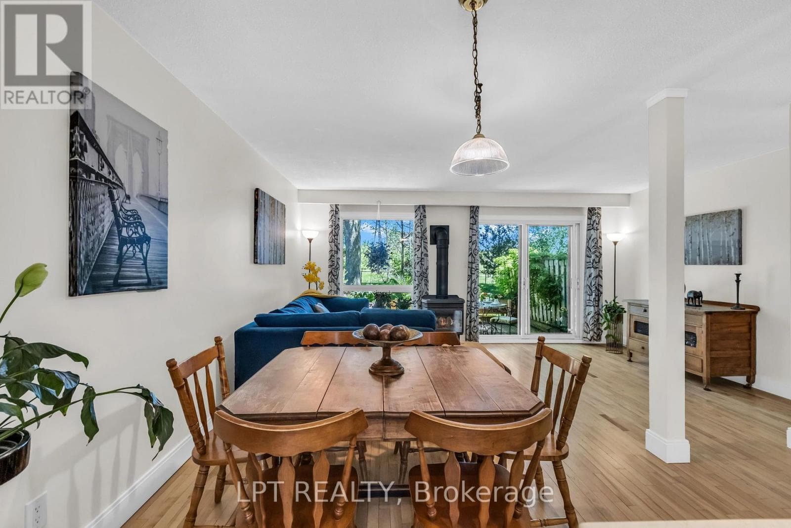 Single Family at # 70- 49 Rhonda Road, Guelph (Willow West/Sugarbush/West Acres), Ontario - Photo 6 - RE/MAX Garden City Realty