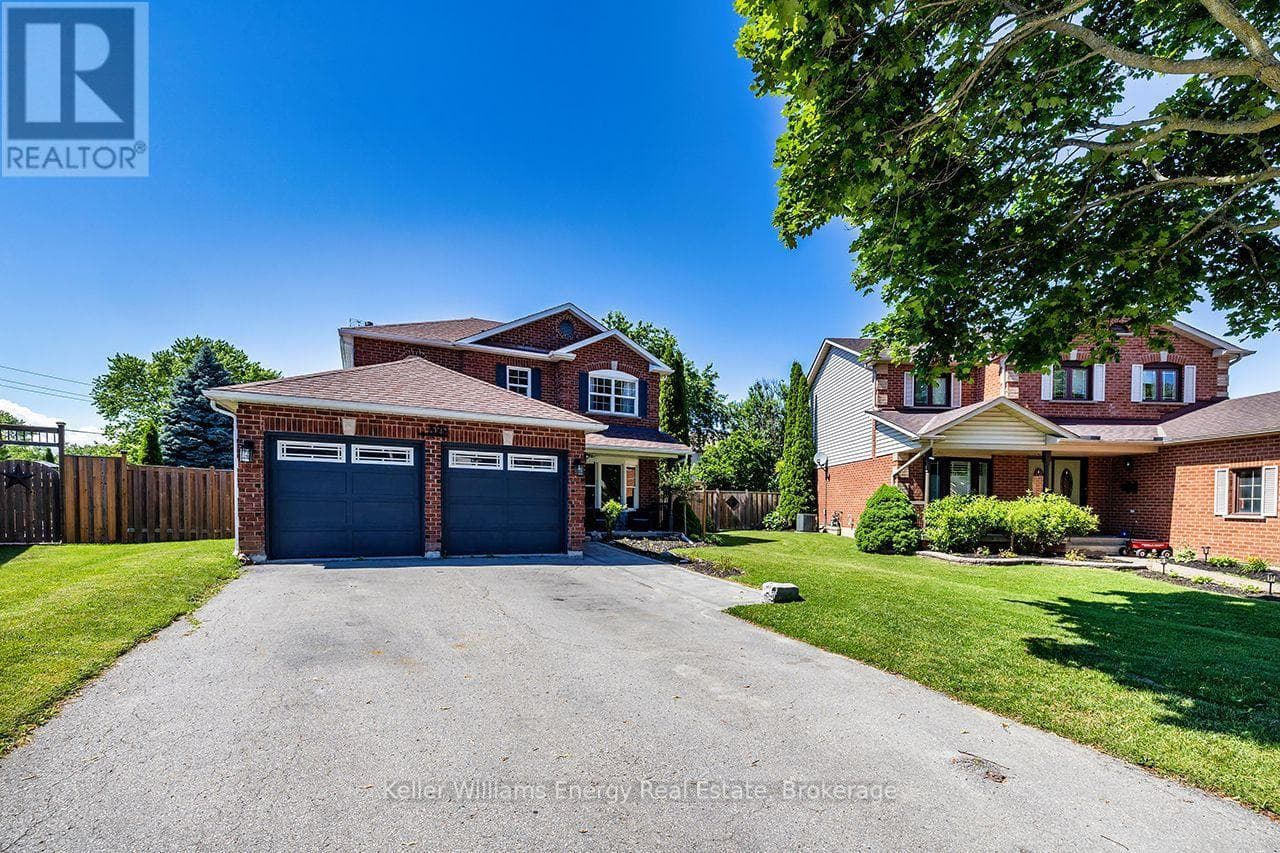 Single Family at 329 Challenger Court, Clarington (Newcastle), Ontario - Photo 3 - RE/MAX Garden City Realty