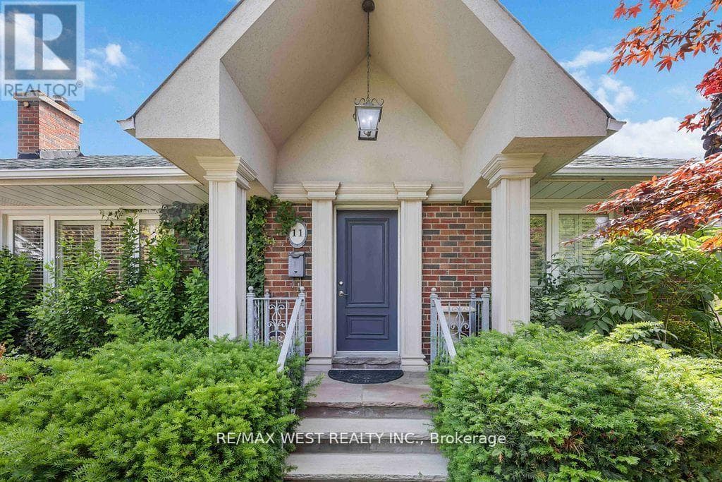 11 Duval Drive