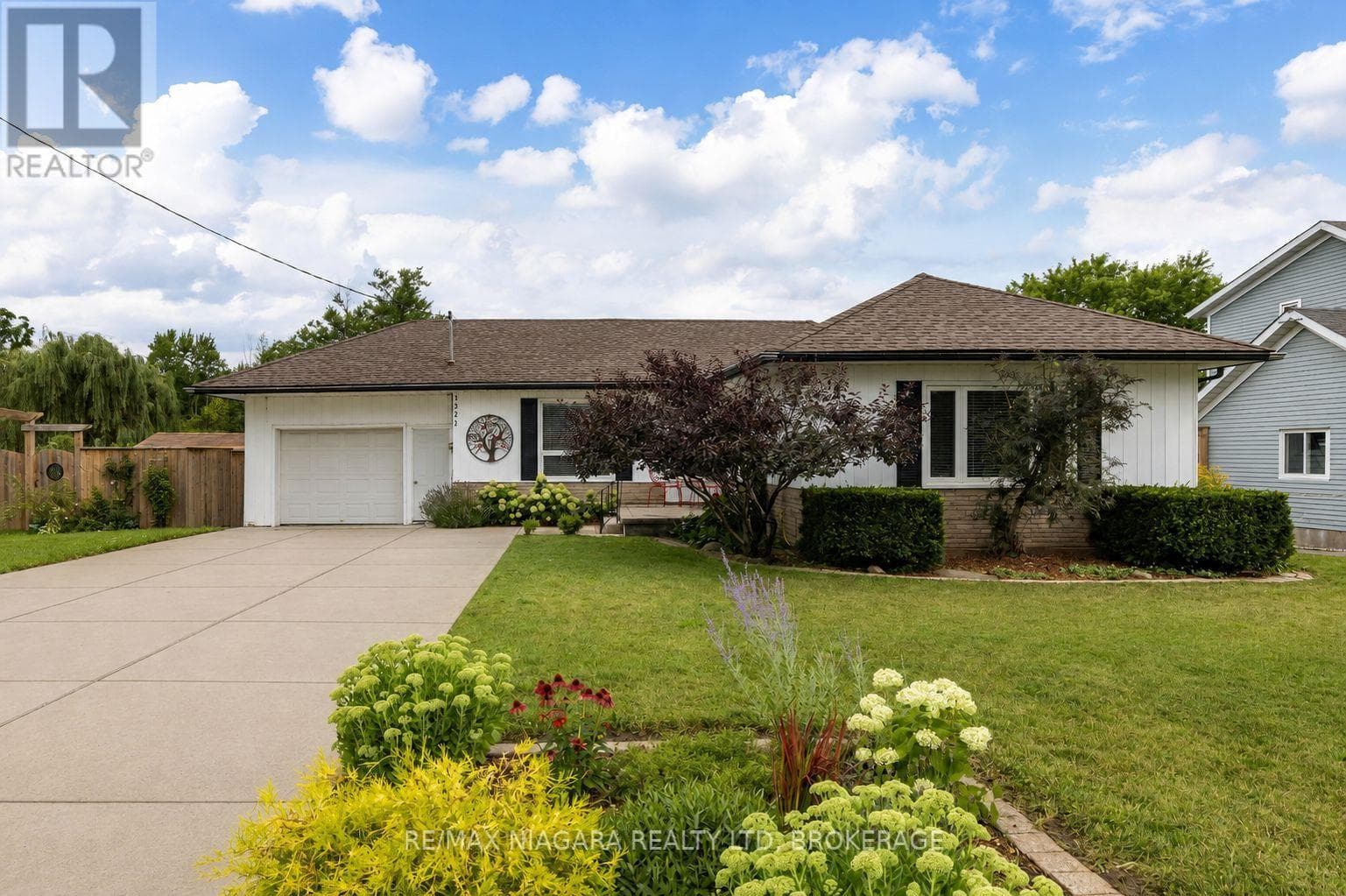 3522 East Main Street