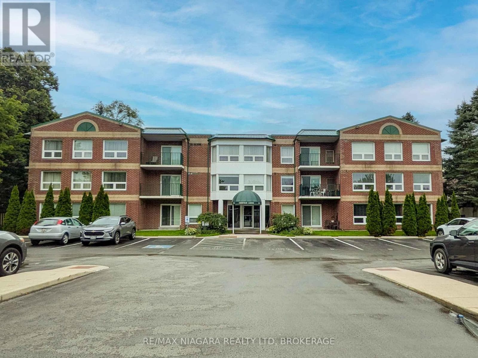 203- 6704 Thorold Stone Road