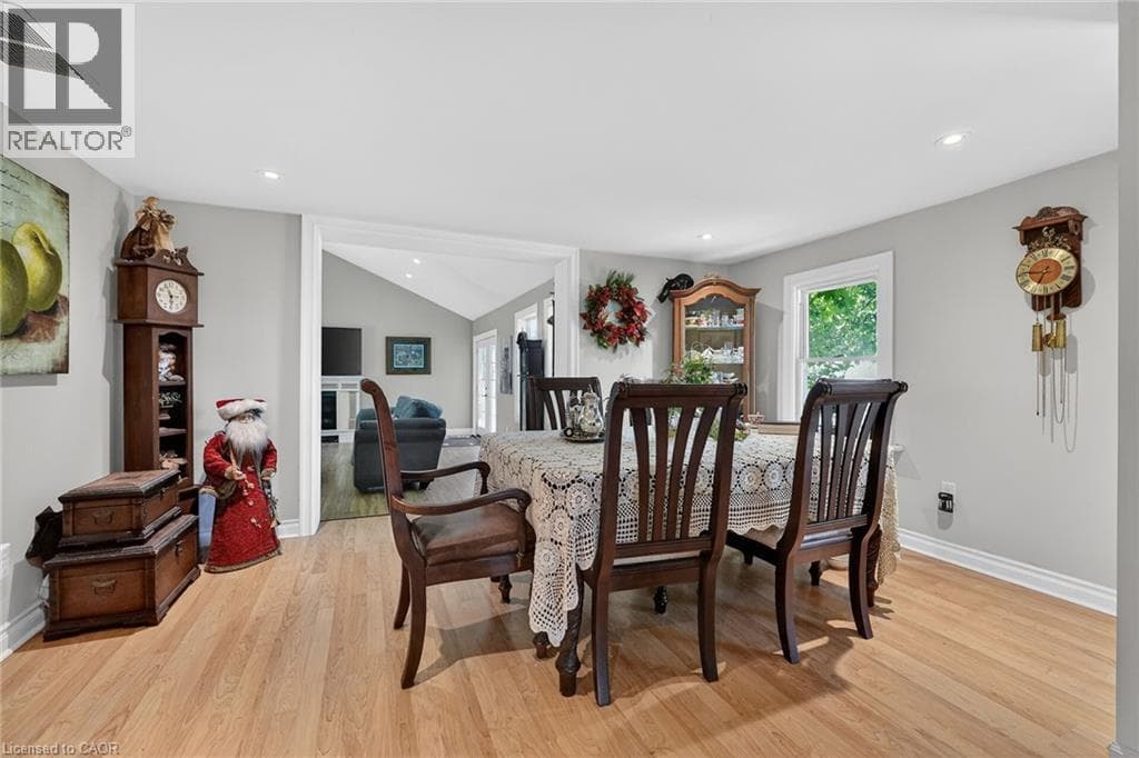 Single Family at 323 REGIONAL 20 Road, Pelham, Ontario - Photo 7 - RE/MAX Garden City Realty