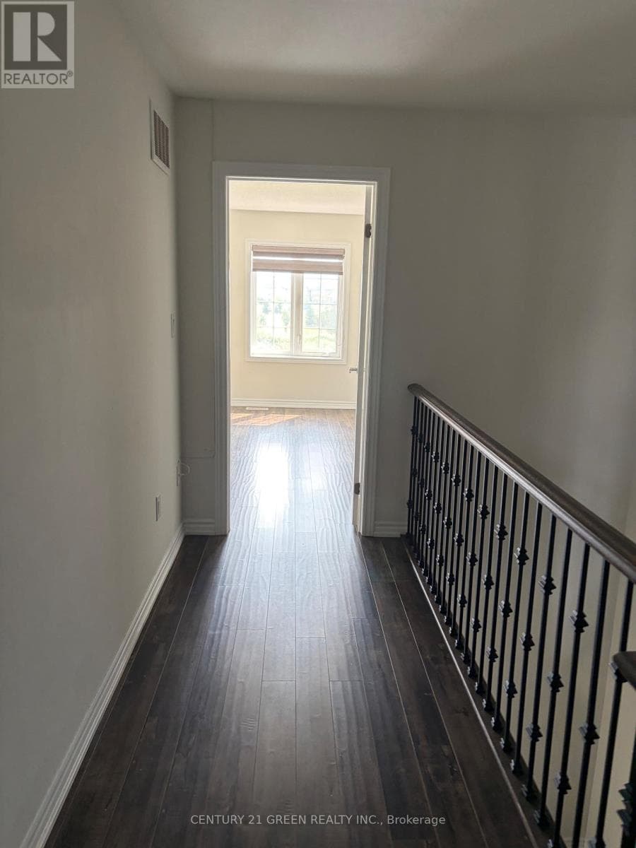 Single Family at 4 Action Drive, Brampton (Northwest Brampton), Ontario - Photo 6 - RE/MAX Garden City Realty