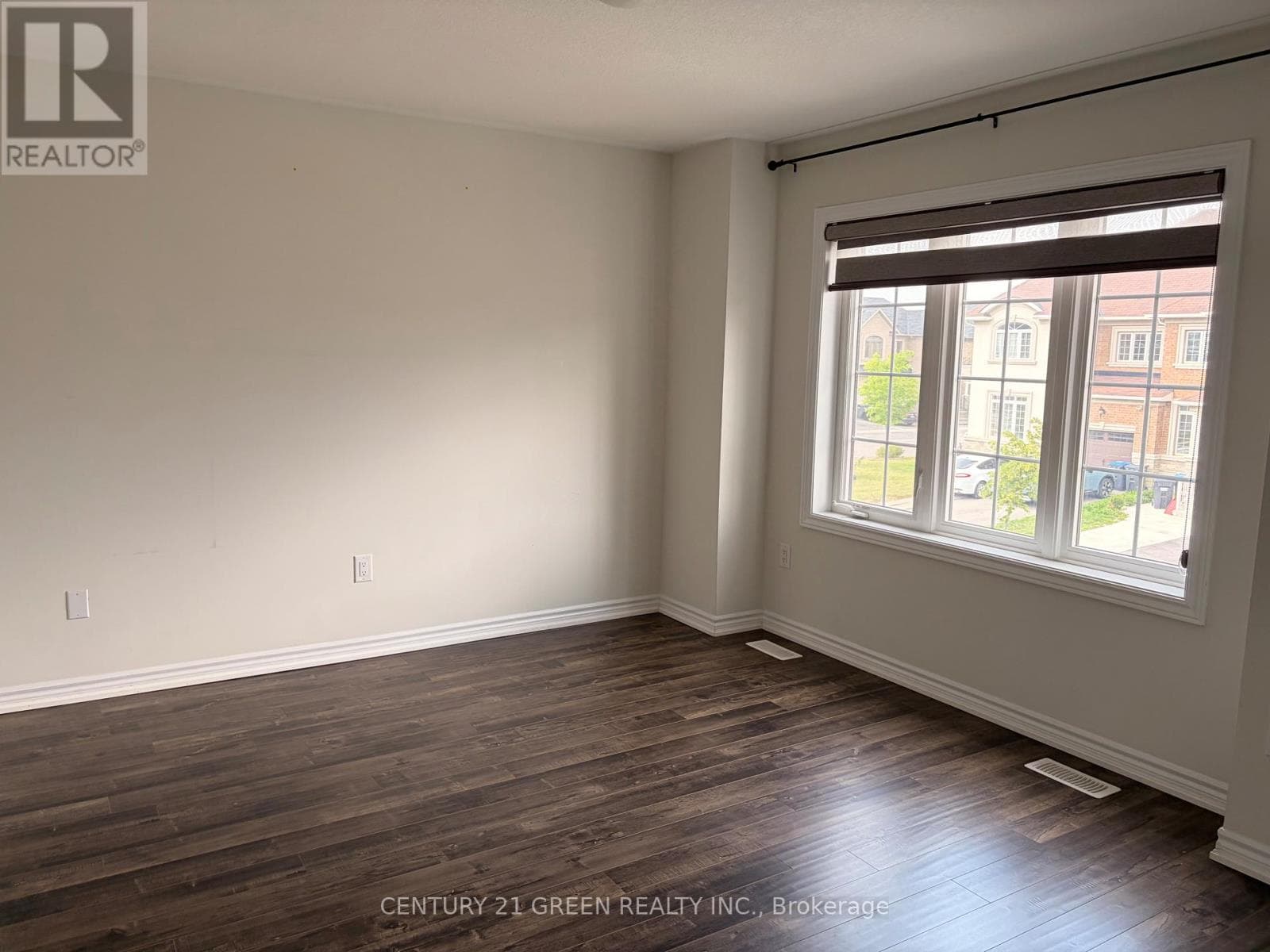 Single Family at 4 Action Drive, Brampton (Northwest Brampton), Ontario - Photo 10 - RE/MAX Garden City Realty