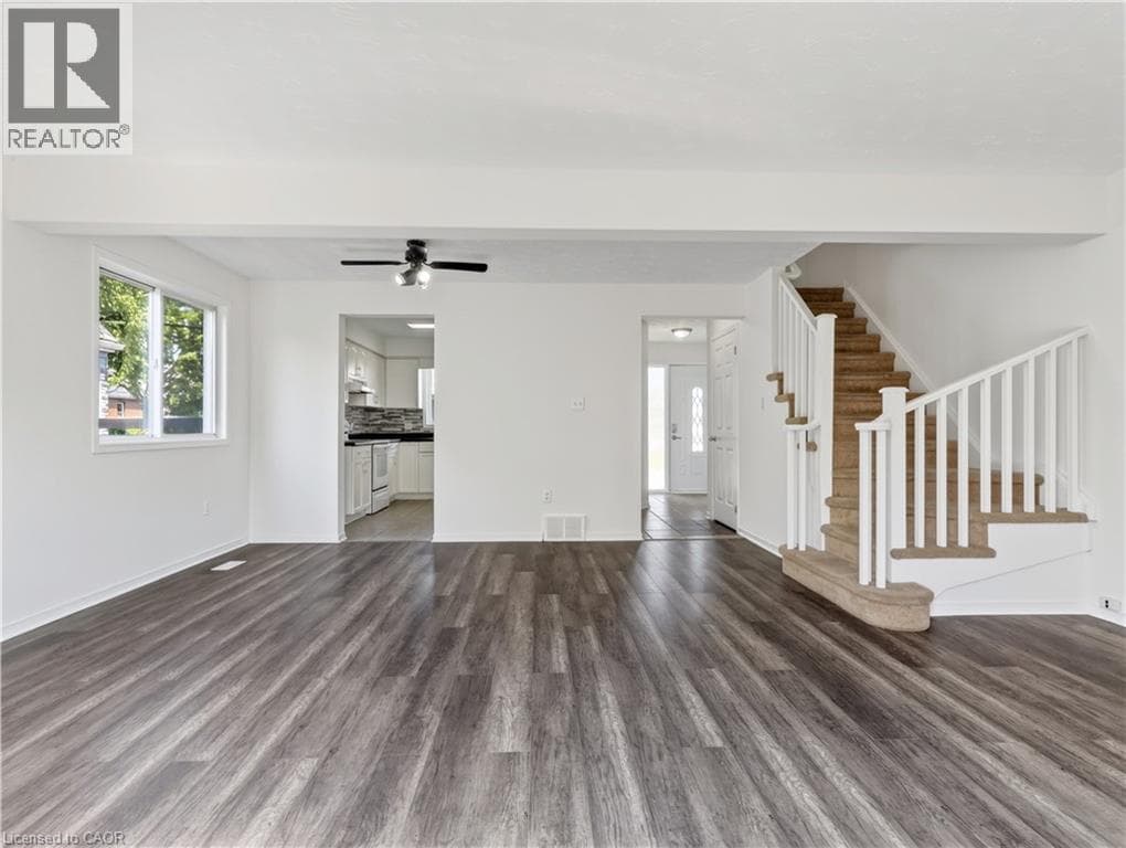 Single Family at 211 MORTON Street, Thorold, Ontario - Photo 7 - RE/MAX Garden City Realty