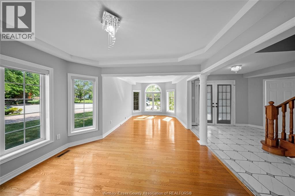 Single Family at 4629 TOURNAMENT, Windsor, Ontario - Photo 5 - RE/MAX Garden City Realty