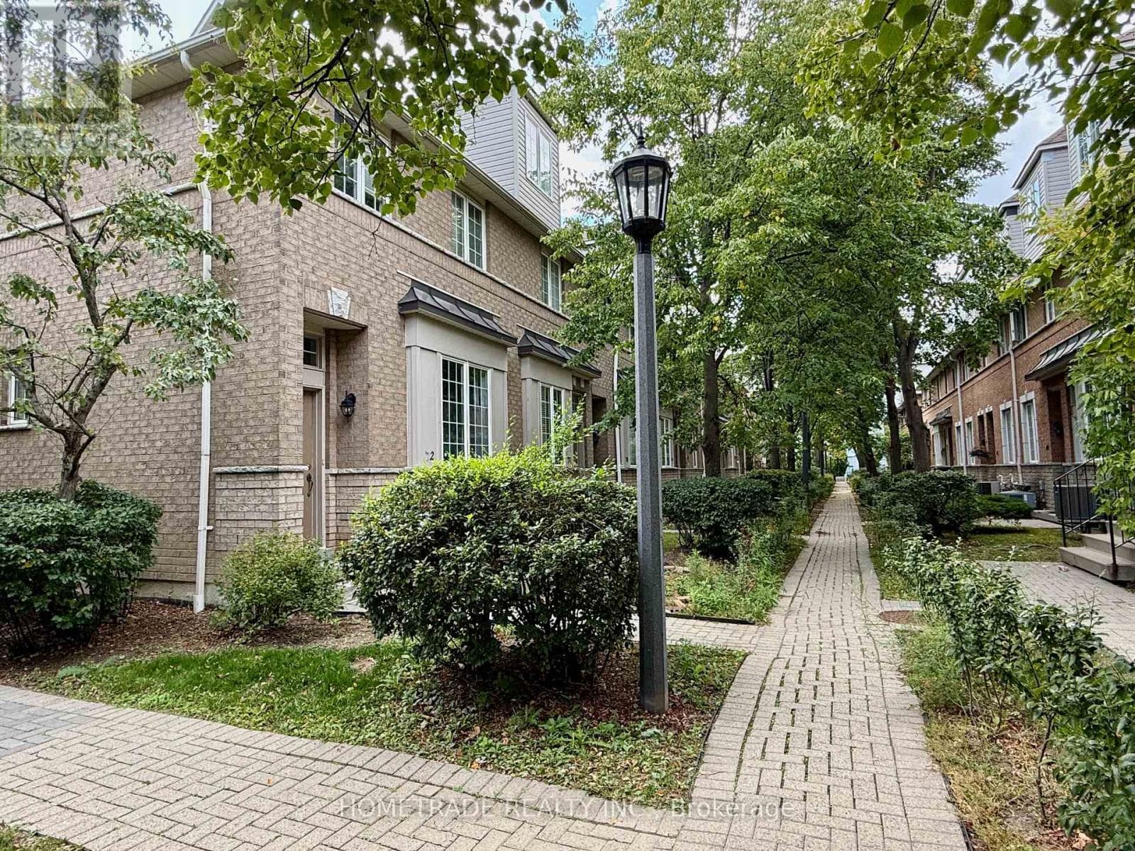 Single Family at 72- 23 Observatory Lane, Richmond Hill (Observatory), Ontario - Photo 2 - RE/MAX Garden City Realty