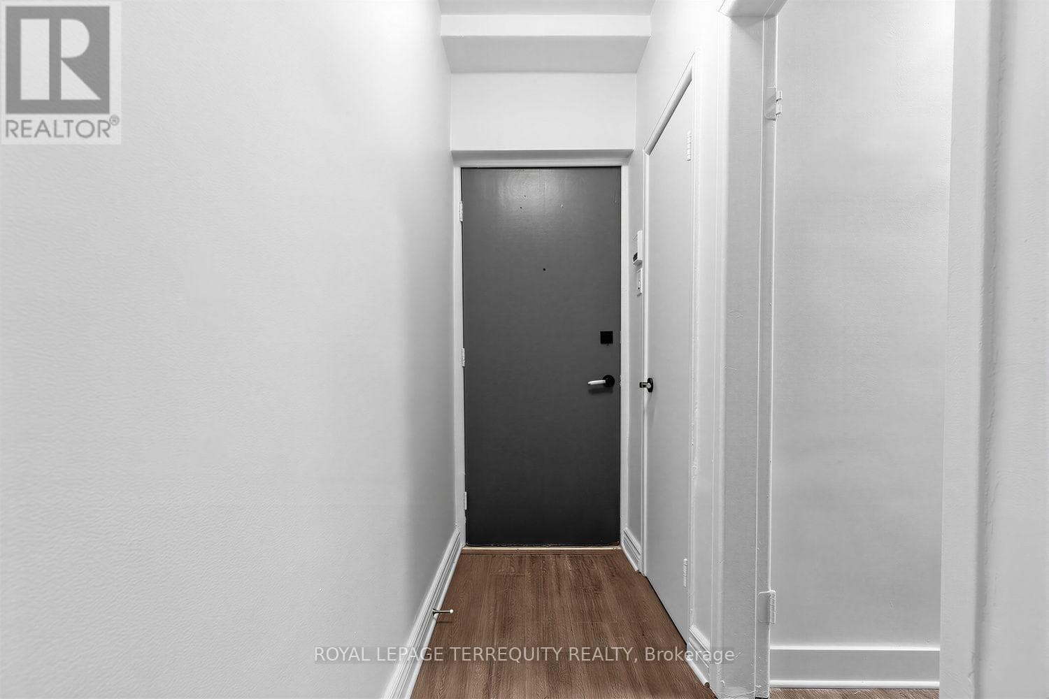 Multi-family at 1- 2550 Keele Street, Toronto (Maple Leaf), Ontario - Photo 4 - RE/MAX Garden City Realty