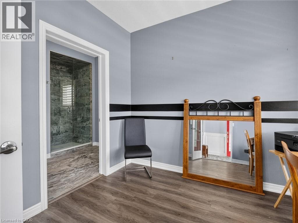 Single Family at 285 SOUTH PELHAM Road, Welland, Ontario - Photo 9 - RE/MAX Garden City Realty
